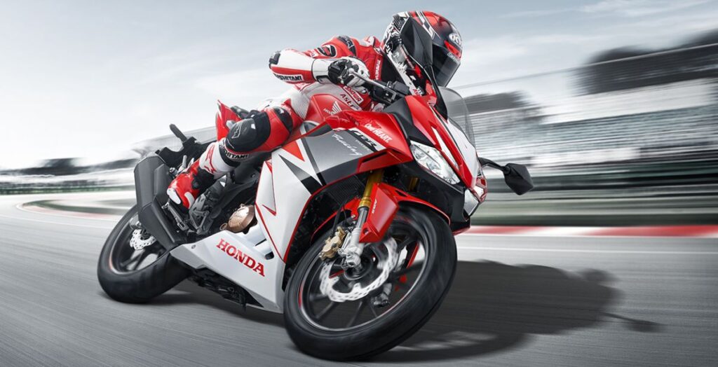 Honda CBR 150R Dual Channel ABS Review